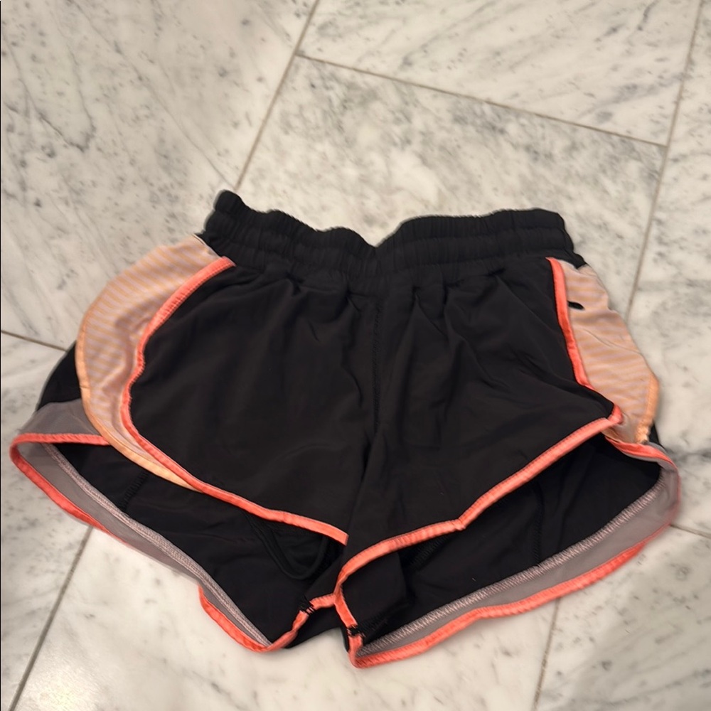 Women's Lululemon Black and Pink Hotty Hot 2.5 Athletic Shorts